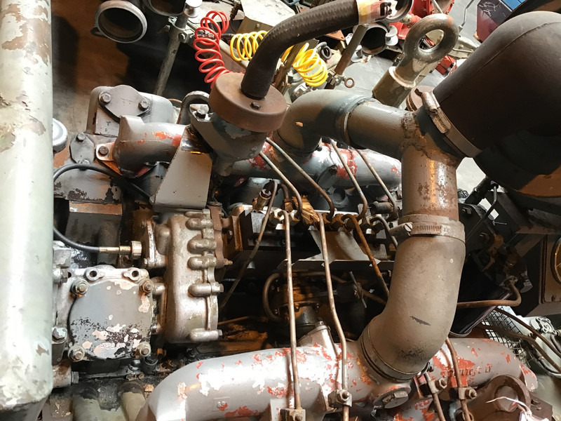 Ford 2802 E V8 POMPSET 550M3/H USED - משאבת מים: תמונה 3 Ford 2802 E V8 POMPSET 550M3/H USED - משאבת מים: תמונה 3