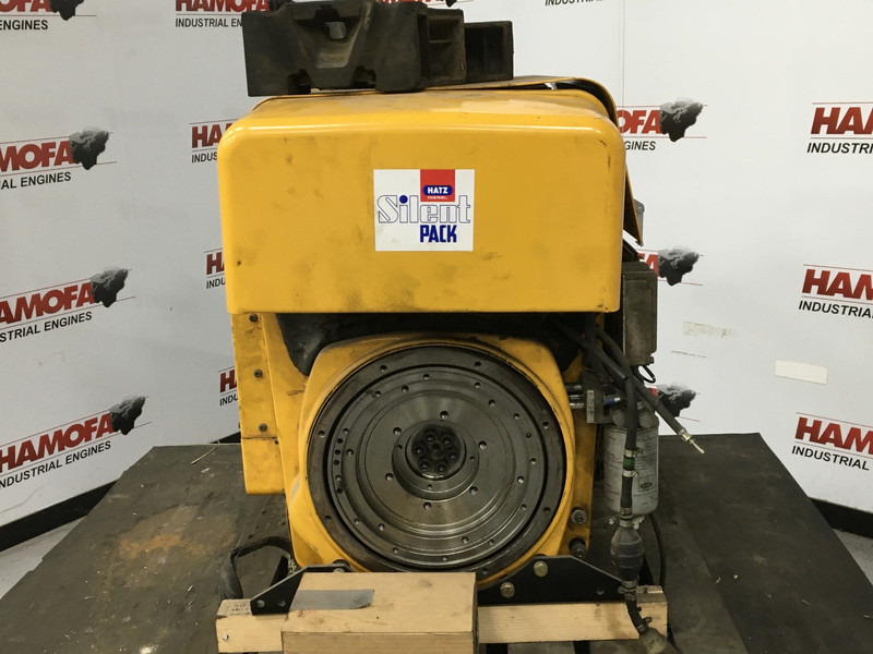 Hatz 4L42C USED - מכונת בנייה: תמונה 3 Hatz 4L42C USED - מכונת בנייה: תמונה 3
