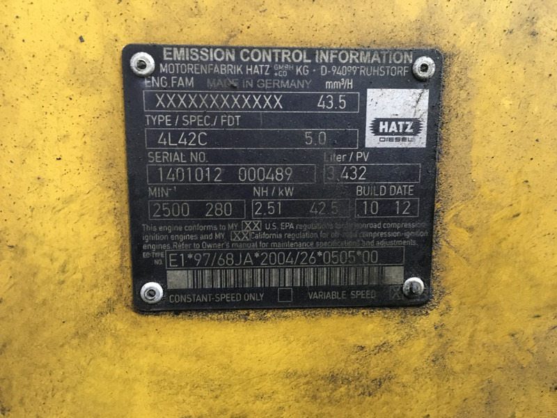 Hatz 4L42C USED - מכונת בנייה: תמונה 5 Hatz 4L42C USED - מכונת בנייה: תמונה 5