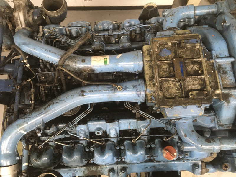 MTU MERCEDES 12V183TE61 OM424LA FOR PARTS - מכונת בנייה: תמונה 5 MTU MERCEDES 12V183TE61 OM424LA FOR PARTS - מכונת בנייה: תמונה 5