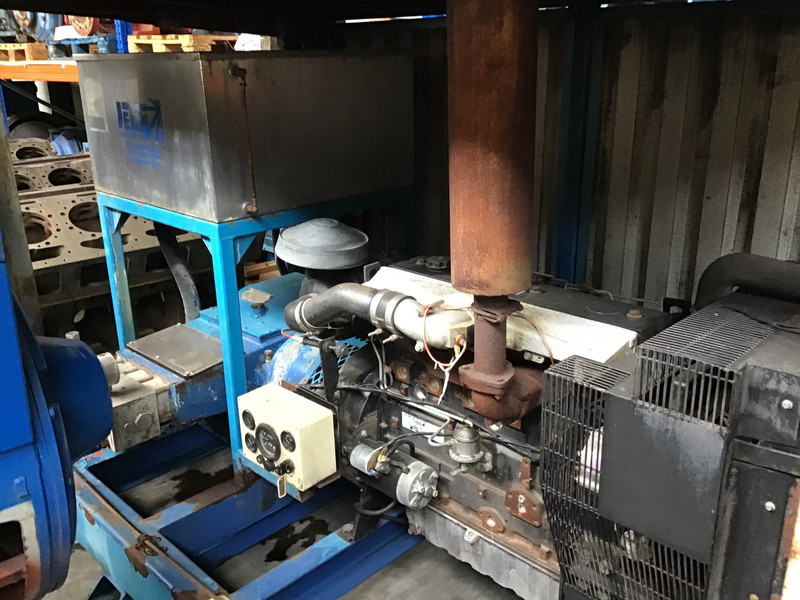 Perkins 1006-6 POMP 800 BAR USED - משאבת מים: תמונה 5 Perkins 1006-6 POMP 800 BAR USED - משאבת מים: תמונה 5