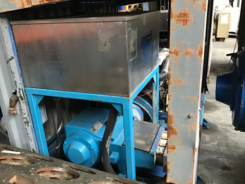 Perkins 1006-6 POMP 800 BAR USED - משאבת מים: תמונה 3 Perkins 1006-6 POMP 800 BAR USED - משאבת מים: תמונה 3