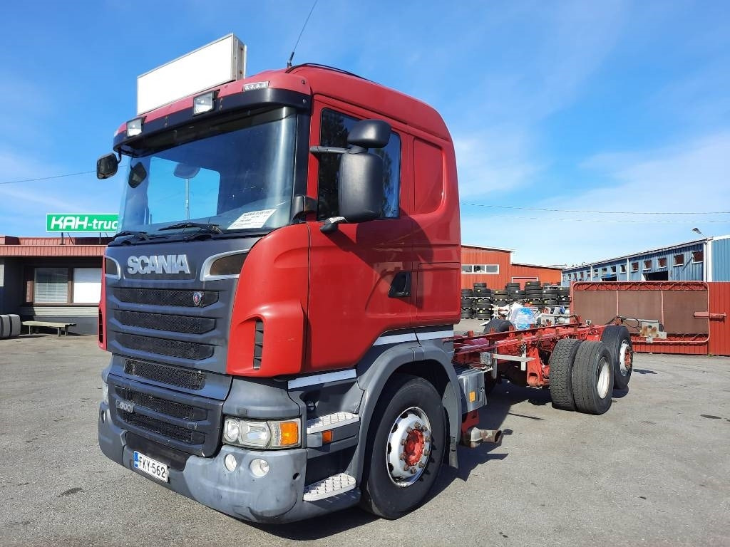 Scania R 500 - משאית עם שלדת תא: תמונה 1 Scania R 500 - משאית עם שלדת תא: תמונה 1