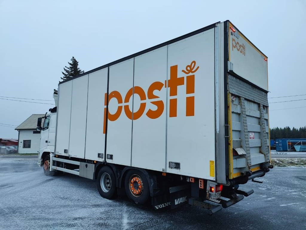 Volvo FH 13 - משאית תיבה: תמונה 3 Volvo FH 13 - משאית תיבה: תמונה 3