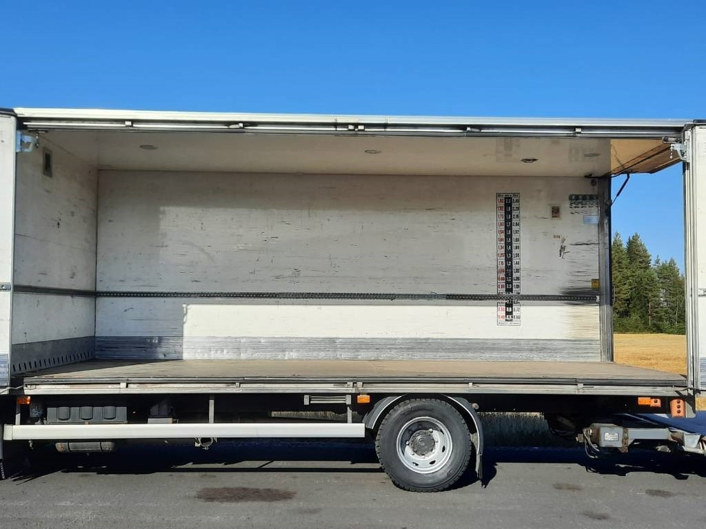 Volvo FL 240 - משאית תיבה: תמונה 5 Volvo FL 240 - משאית תיבה: תמונה 5