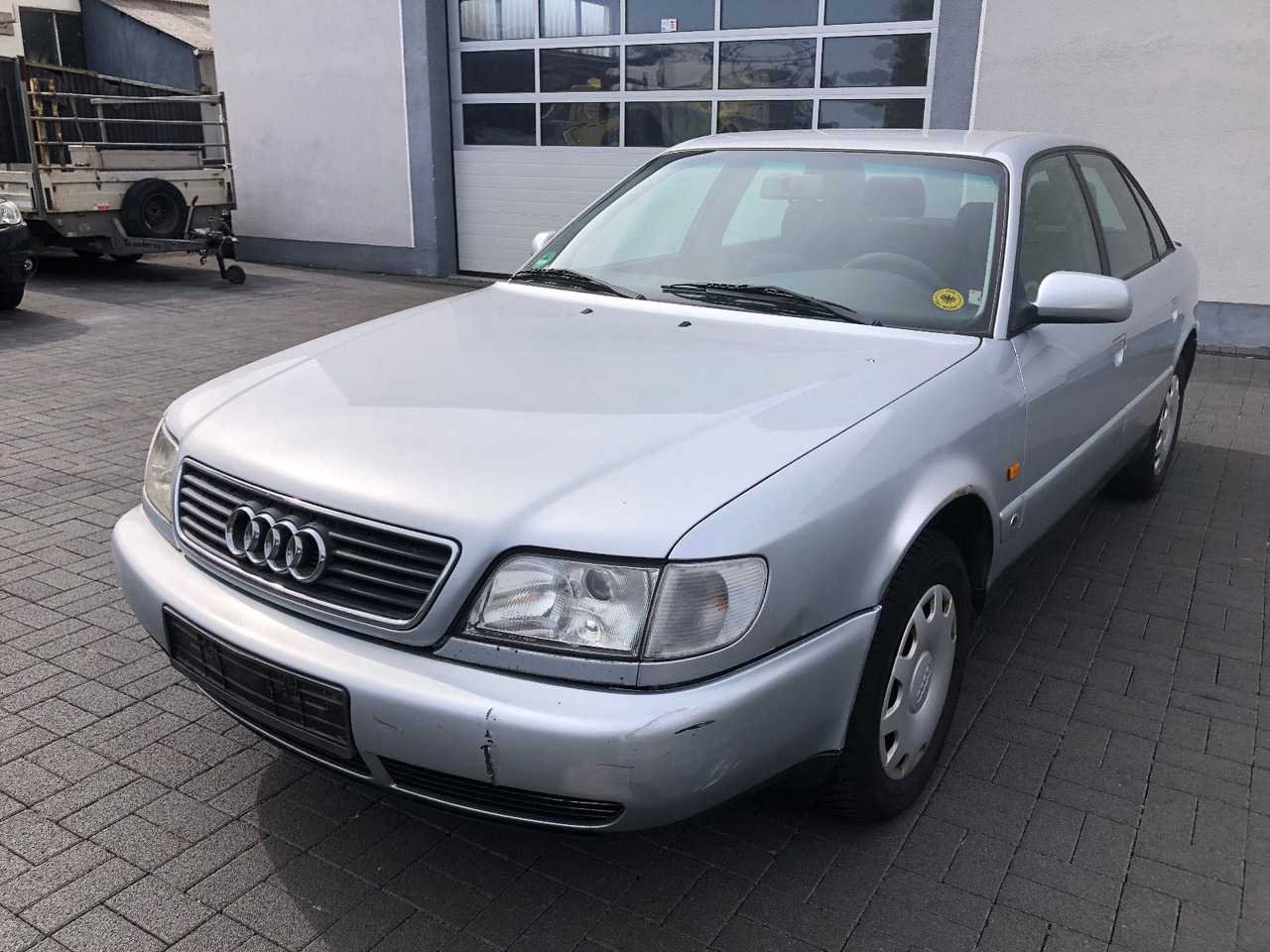 Audi A6 C4 1.8 Auto - סדאן: תמונה 1 Audi A6 C4 1.8 Auto - סדאן: תמונה 1