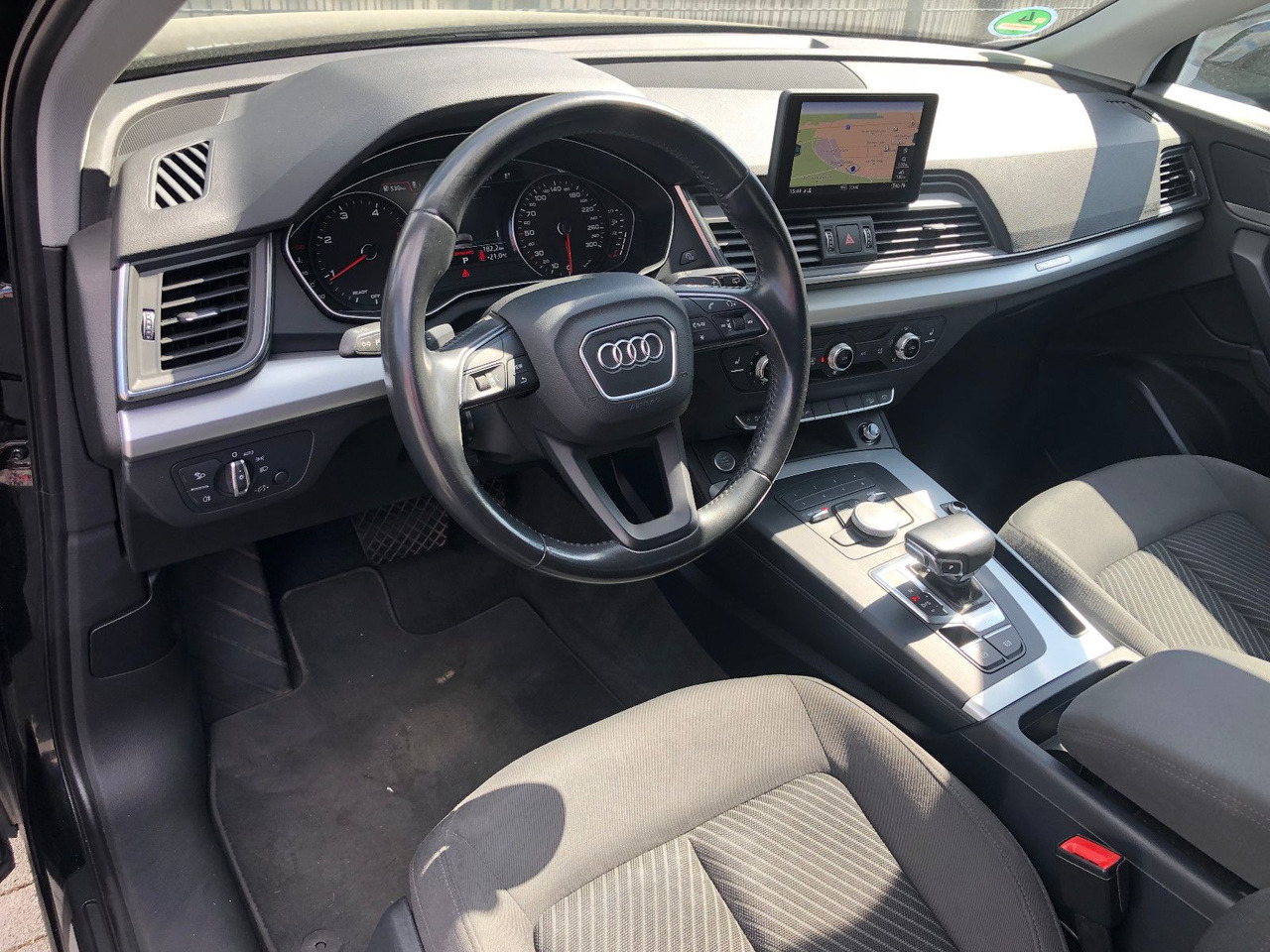 SUV Audi Q5 quattro 2.0 TDI, Automatik: תמונה 29