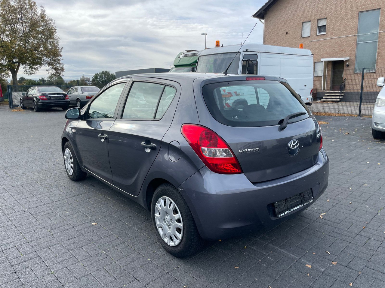 Hyundai i20 - סדאן: תמונה 4 Hyundai i20 - סדאן: תמונה 4