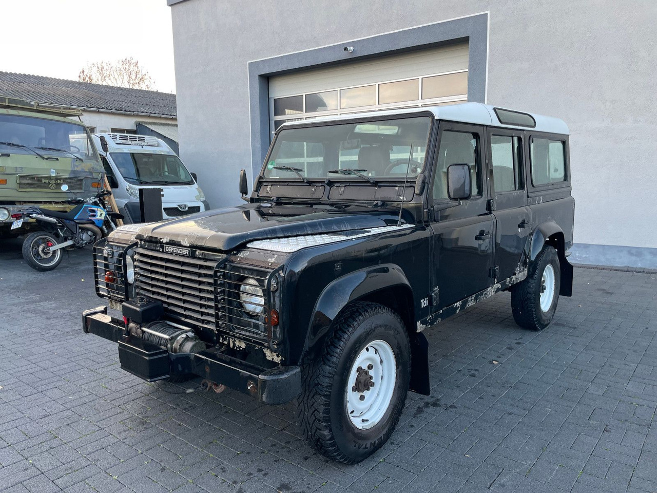Land Rover Defender 110 SW 2.5 TD , Wohnm.Zulassung, 1.Hand - SUV: תמונה 3 Land Rover Defender 110 SW 2.5 TD , Wohnm.Zulassung, 1.Hand - SUV: תמונה 3