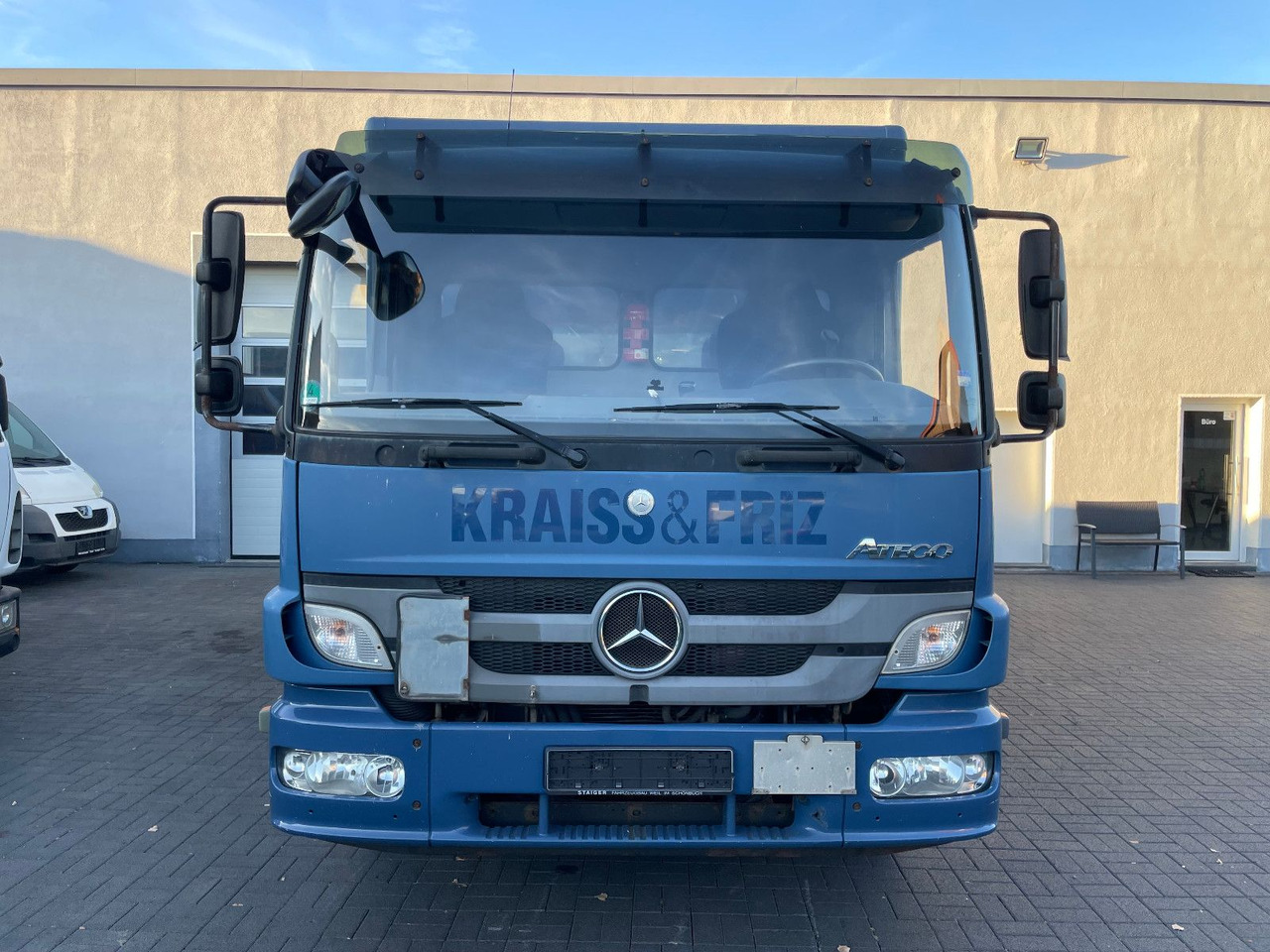 Mercedes-Benz Atego 2 6-Zyl. 4x2 1224 Klima, Radstand: 3.56m. - משאית תיבה: תמונה 3 Mercedes-Benz Atego 2 6-Zyl. 4x2 1224 Klima, Radstand: 3.56m. - משאית תיבה: תמונה 3