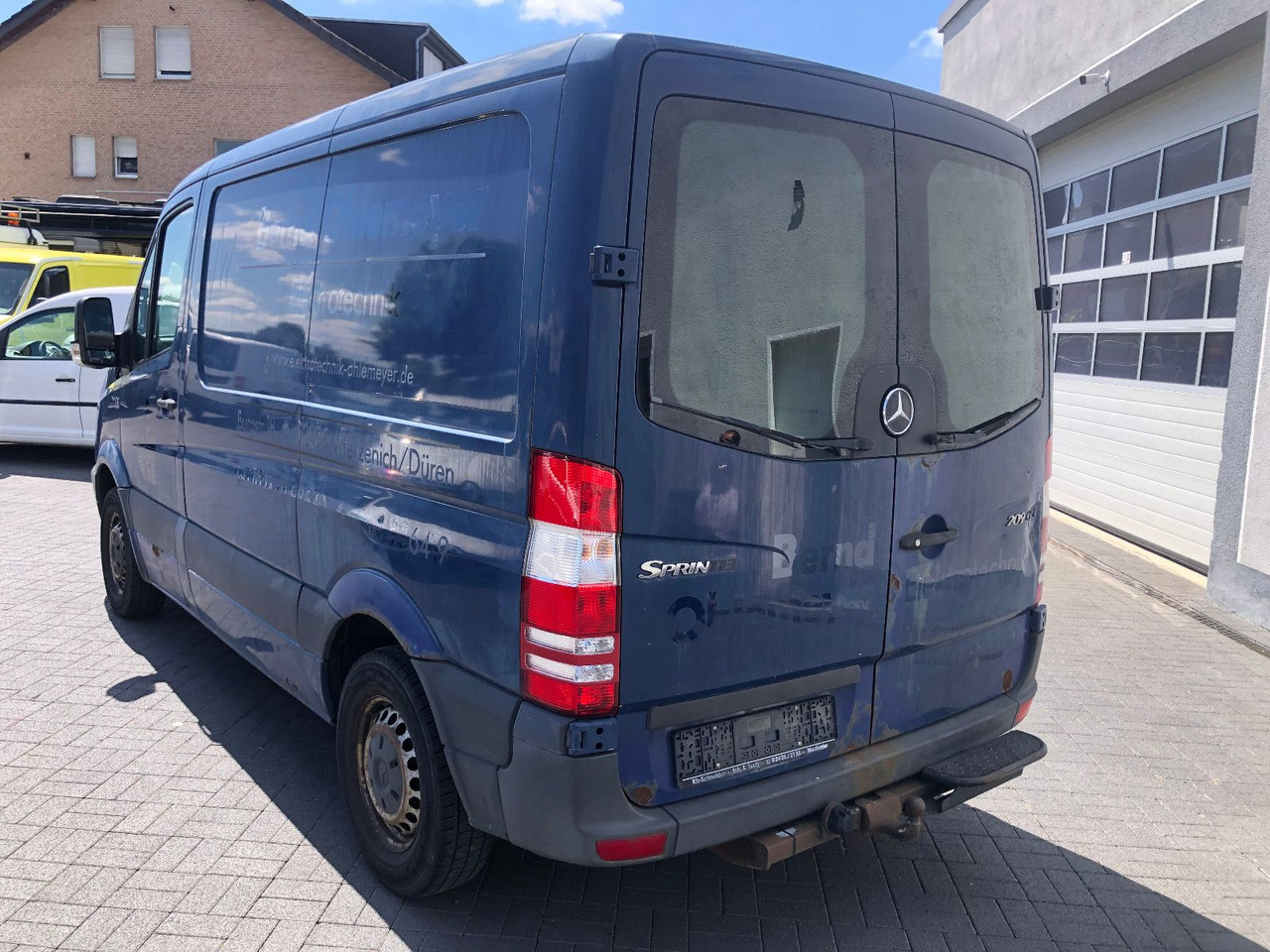 Mercedes-Benz Sprinter II Kasten 209 CDI - כלי רכב מסחרי קטן: תמונה 4 Mercedes-Benz Sprinter II Kasten 209 CDI - כלי רכב מסחרי קטן: תמונה 4