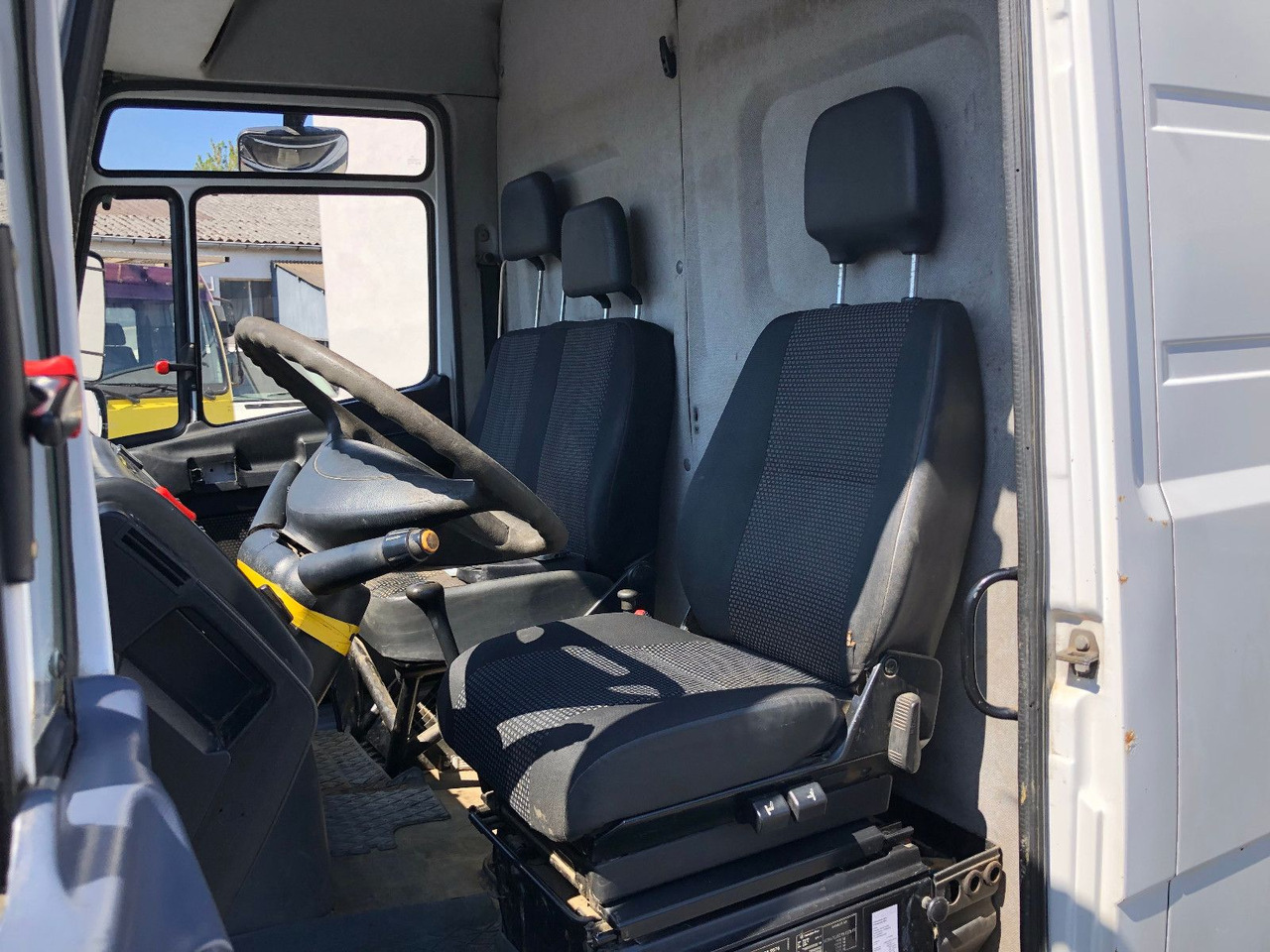 הַחכָּרָה  Mercedes-Benz Vario 816 Mercedes-Benz Vario 816: תמונה 12