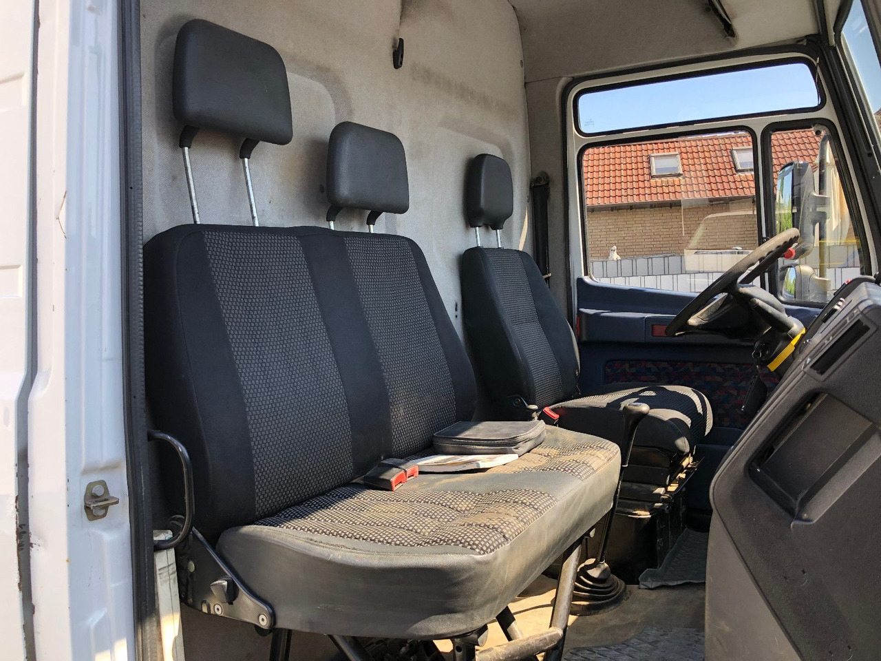 הַחכָּרָה  Mercedes-Benz Vario 816 Mercedes-Benz Vario 816: תמונה 15