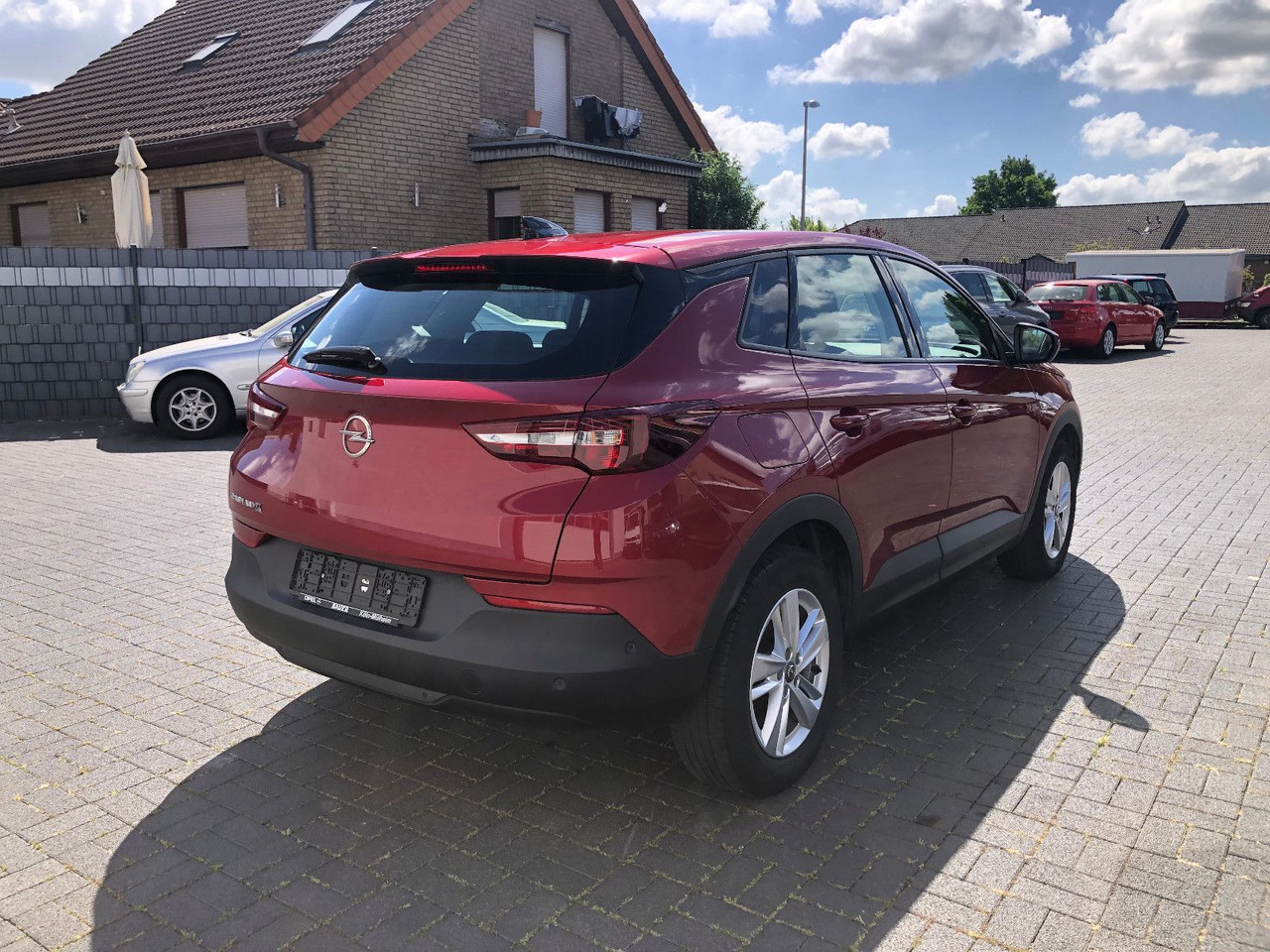 Opel Grandland (X) 1.5 D Automatik Business Edition - SUV: תמונה 5 Opel Grandland (X) 1.5 D Automatik Business Edition - SUV: תמונה 5