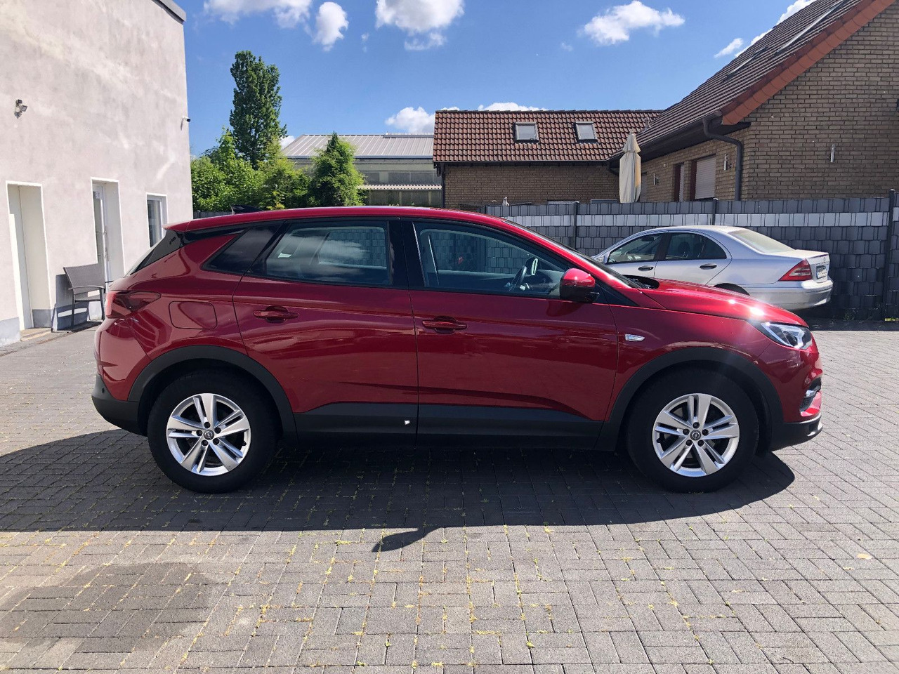 Opel Grandland (X) 1.5 D Automatik Business Edition - SUV: תמונה 4 Opel Grandland (X) 1.5 D Automatik Business Edition - SUV: תמונה 4
