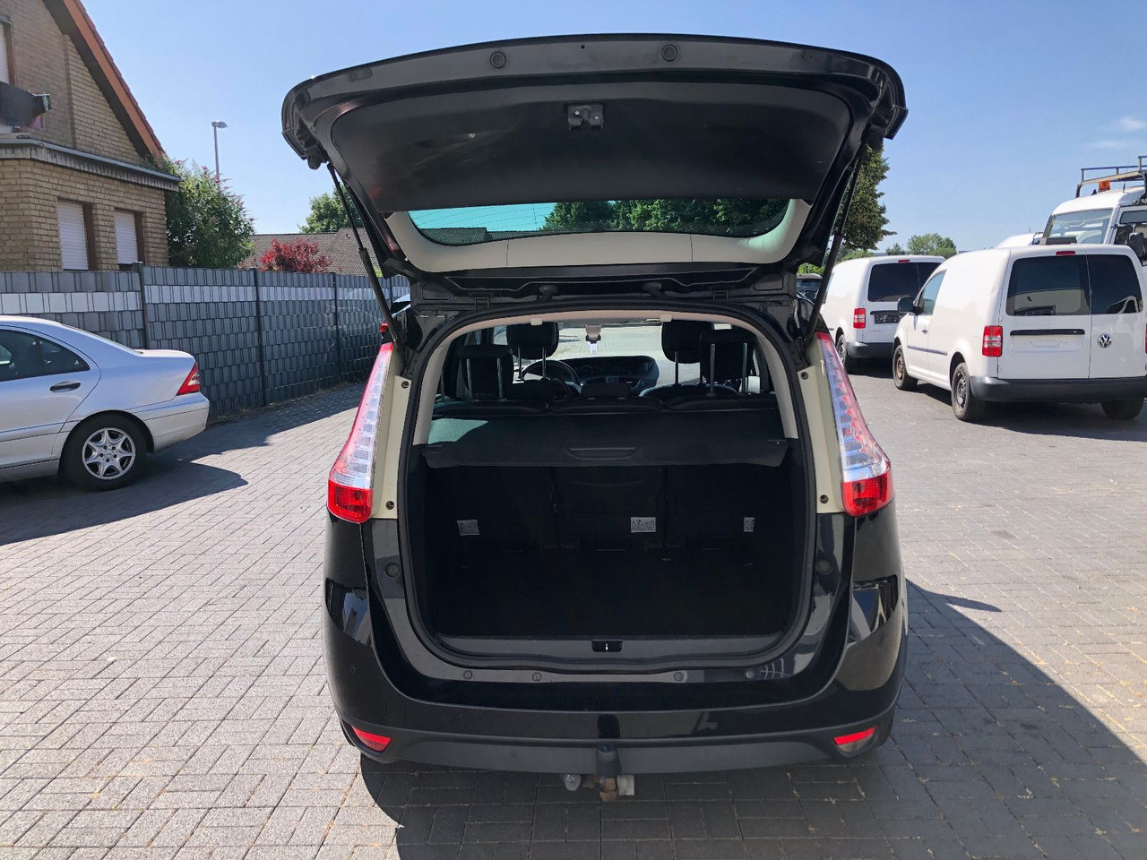 כלי רכב מסחרי לנוסעים Renault Scenic  Grand 2.0 dCi 150 BOSE Edition,Automatik: תמונה 22