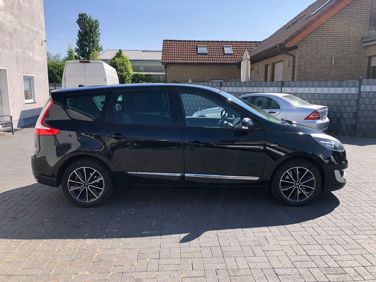 כלי רכב מסחרי לנוסעים Renault Scenic  Grand 2.0 dCi 150 BOSE Edition,Automatik: תמונה 6
