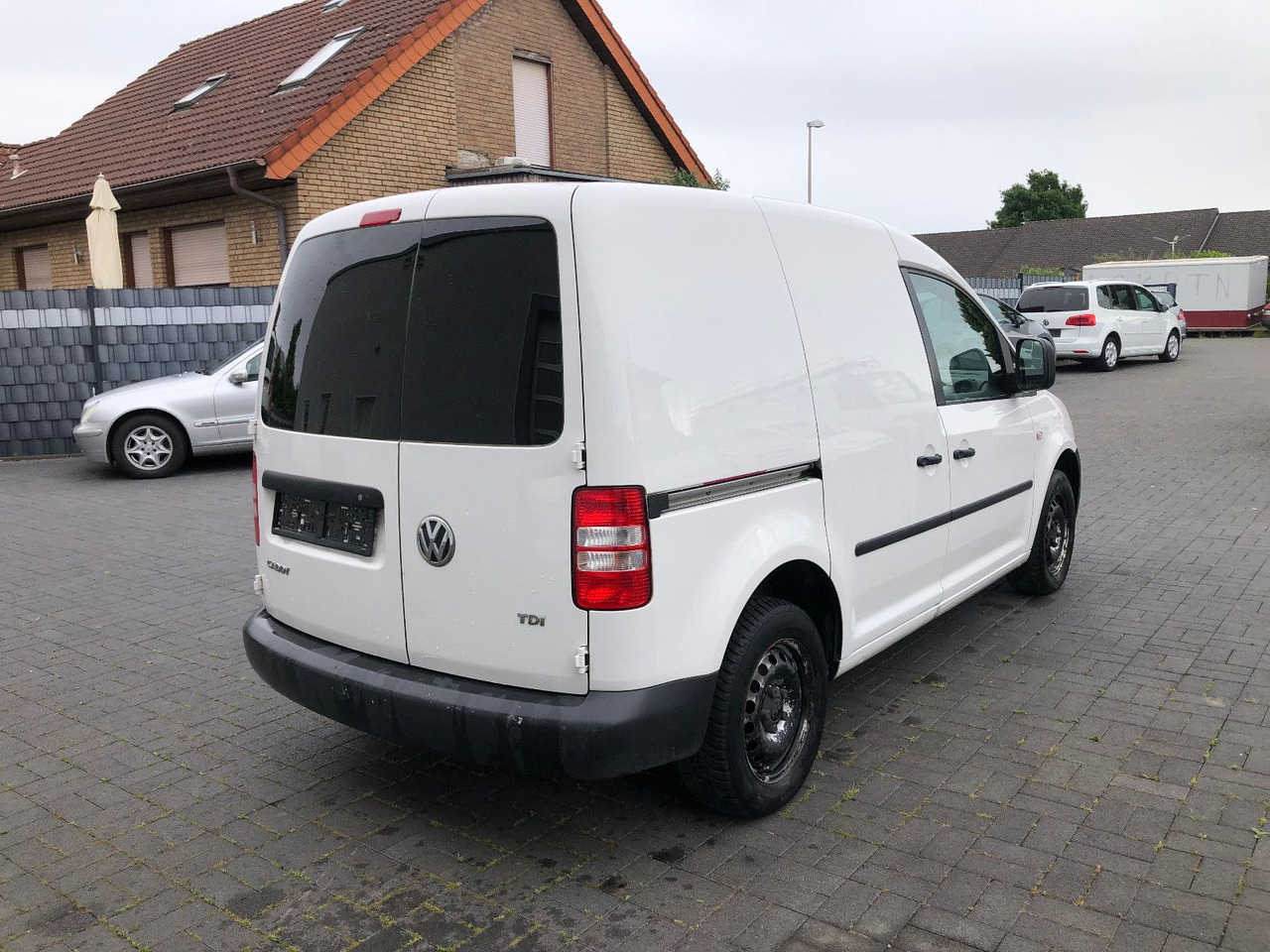 Volkswagen Caddy 1.6 TDi EcoProfi - כלי רכב מסחרי קטן: תמונה 2 Volkswagen Caddy 1.6 TDi EcoProfi - כלי רכב מסחרי קטן: תמונה 2