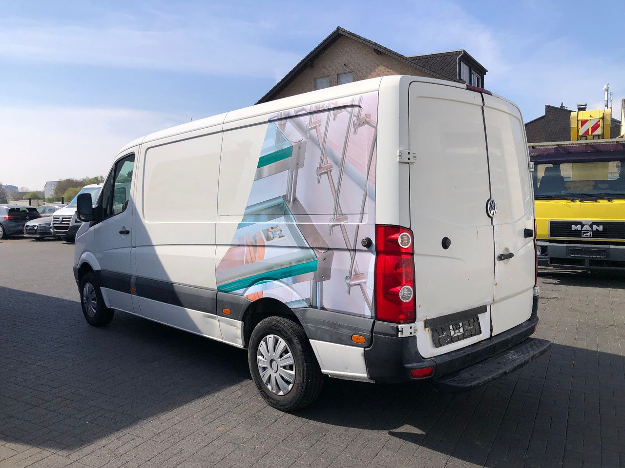 Volkswagen Crafter 2.5 TDI 30 mittel L2H1, Klima - כלי רכב מסחרי קטן: תמונה 4 Volkswagen Crafter 2.5 TDI 30 mittel L2H1, Klima - כלי רכב מסחרי קטן: תמונה 4