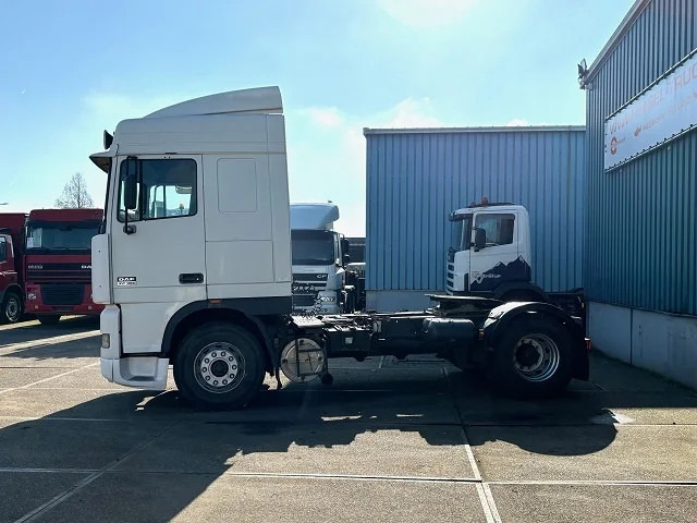 DAF 95.380 XF SPACECAB (EURO 2 / ZF16 MANUAL GEARBOX / D.E.B. ENGINE BRAKE / AIRCONDITIONING) - יחידת טרקטור: תמונה 5 DAF 95.380 XF SPACECAB (EURO 2 / ZF16 MANUAL GEARBOX / D.E.B. ENGINE BRAKE / AIRCONDITIONING) - יחידת טרקטור: תמונה 5