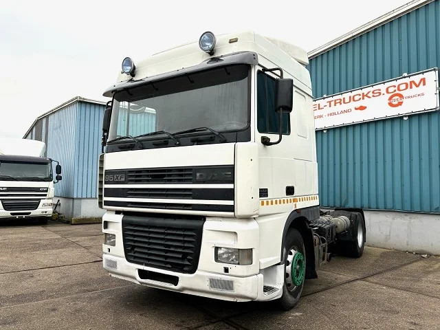 DAF 95.430 XF SPACECAB (EURO 2 / ZF16 MANUAL GEARBOX / ZF-INTARDER / AIRCONDITIONING) - יחידת טרקטור: תמונה 1 DAF 95.430 XF SPACECAB (EURO 2 / ZF16 MANUAL GEARBOX / ZF-INTARDER / AIRCONDITIONING) - יחידת טרקטור: תמונה 1