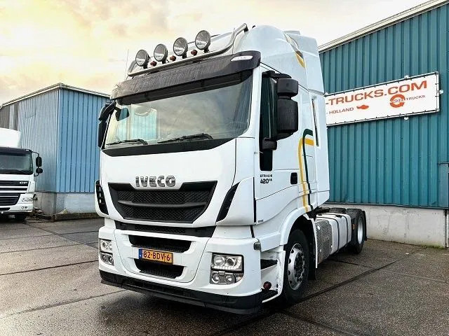 Iveco Stralis 440.42 /TP HIGH-WAY (EURO 6 / AUTOMATIC GEARBOX / 2x TANK / FRIDGE / AIRCONDITIONING / ETC.) - יחידת טרקטור: תמונה 1 Iveco Stralis 440.42 /TP HIGH-WAY (EURO 6 / AUTOMATIC GEARBOX / 2x TANK / FRIDGE / AIRCONDITIONING / ETC.) - יחידת טרקטור: תמונה 1