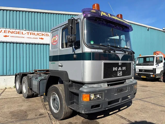 MAN 26.372 DFS 6x4 FULL STEEL TRACTOR (MANUAL GEARBOX / FULL STEEL SUSPENSION / REDUCTION AXLES) - יחידת טרקטור: תמונה 2 MAN 26.372 DFS 6x4 FULL STEEL TRACTOR (MANUAL GEARBOX / FULL STEEL SUSPENSION / REDUCTION AXLES) - יחידת טרקטור: תמונה 2