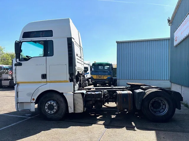 MAN TGA 18.410 FLS XXL (6-CILINDER HEADS / ZF16 MANUAL GEARBOX / ZF-INTARDER / HYDRAULIC KIT / P.T.O. / AIRCONDITIONING) - יחידת טרקטור: תמונה 5 MAN TGA 18.410 FLS XXL (6-CILINDER HEADS / ZF16 MANUAL GEARBOX / ZF-INTARDER / HYDRAULIC KIT / P.T.O. / AIRCONDITIONING) - יחידת טרקטור: תמונה 5