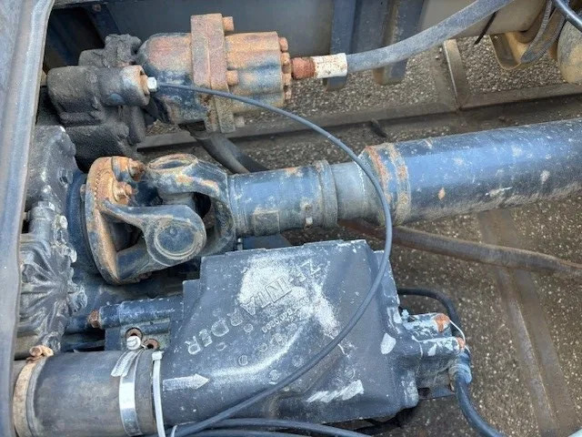 יחידת טרקטור MAN TGA 18.410 FLS XXL (6-CILINDER HEADS / ZF16 MANUAL GEARBOX / ZF-INTARDER / HYDRAULIC KIT / P.T.O. / AIRCONDITIONING): תמונה 11