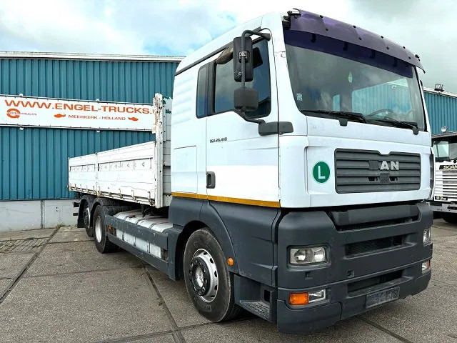 MAN TGA 26.410 XL 6x2 KIPPER (6-CILINDER HEADS) (ZF16 MANUAL GEARBOX / LIFT-AXLE / HYDRAULIC KIT / AIRCONDITIONING) - מזהיר: תמונה 2 MAN TGA 26.410 XL 6x2 KIPPER (6-CILINDER HEADS) (ZF16 MANUAL GEARBOX / LIFT-AXLE / HYDRAULIC KIT / AIRCONDITIONING) - מזהיר: תמונה 2