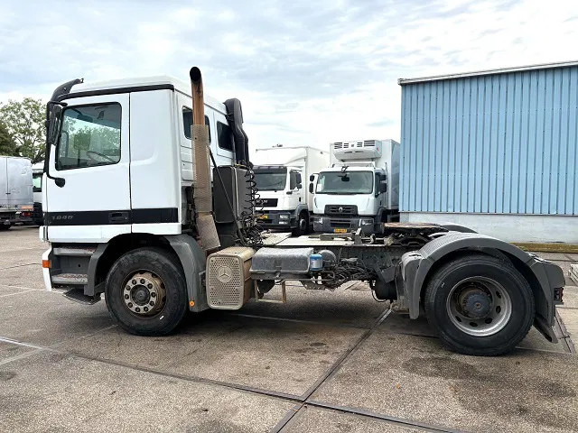 Mercedes-Benz Actros 1848 LS (MP1) 4x2 TRACTOR (EPS WITH CLUTCH / RUDUCTION AXLE / HYDRAULIC KIT / AIRCONDITIONING / ETC) - יחידת טרקטור: תמונה 5 Mercedes-Benz Actros 1848 LS (MP1) 4x2 TRACTOR (EPS WITH CLUTCH / RUDUCTION AXLE / HYDRAULIC KIT / AIRCONDITIONING / ETC) - יחידת טרקטור: תמונה 5