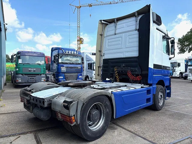 Mercedes-Benz Actros 1857 LS (MP1) MEGASPACE (EPS WITH CLUTCH (3-PEDALS) / RETARDER / REDUCTION AXLE / AIRCONDITIONING) - יחידת טרקטור: תמונה 3 Mercedes-Benz Actros 1857 LS (MP1) MEGASPACE (EPS WITH CLUTCH (3-PEDALS) / RETARDER / REDUCTION AXLE / AIRCONDITIONING) - יחידת טרקטור: תמונה 3