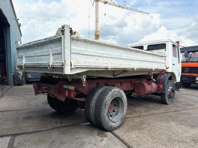 Mercedes-Benz LK 1317 (6-CILINDER) 4x2 3-WAY MEILLER KIPPER (MANUAL GEARBOX / FULL STEEL SUSPENSION / P.T.O.) - מזהיר: תמונה 3 Mercedes-Benz LK 1317 (6-CILINDER) 4x2 3-WAY MEILLER KIPPER (MANUAL GEARBOX / FULL STEEL SUSPENSION / P.T.O.) - מזהיר: תמונה 3