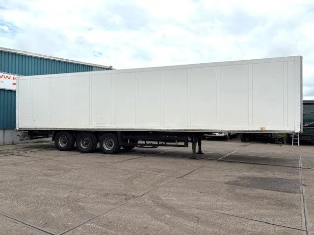 Schmitz Cargobull SKO 24 DOUBLE STOCK CLOSED BOX (BPW-AXLES / DRUM BRAKS / ABS-EBS BRAKES) - סמיטריילר בתיבה סגורה: תמונה 4 Schmitz Cargobull SKO 24 DOUBLE STOCK CLOSED BOX (BPW-AXLES / DRUM BRAKS / ABS-EBS BRAKES) - סמיטריילר בתיבה סגורה: תמונה 4