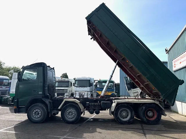 Volvo FH 12.420 8x4 FULL STEEL KIPPER (12+2 GEARS MANUAL GEARBOX / FULL STEEL SUSPENSION / REDUCTION AXLES / VEB-ENGINE BRAKE) - מזהיר: תמונה 5 Volvo FH 12.420 8x4 FULL STEEL KIPPER (12+2 GEARS MANUAL GEARBOX / FULL STEEL SUSPENSION / REDUCTION AXLES / VEB-ENGINE BRAKE) - מזהיר: תמונה 5