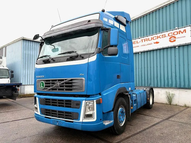 Volvo FH 400 GLOBETROTTER (VIN: 7B446149 / I-SHIFT / ADR-VLG / AIRCONDITIONING / COMPLETE SPOILERSET ON CABIN) - יחידת טרקטור: תמונה 1 Volvo FH 400 GLOBETROTTER (VIN: 7B446149 / I-SHIFT / ADR-VLG / AIRCONDITIONING / COMPLETE SPOILERSET ON CABIN) - יחידת טרקטור: תמונה 1