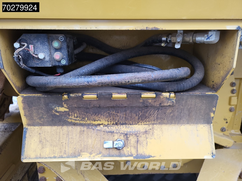 דחפור Caterpillar D5 -17A: תמונה 19