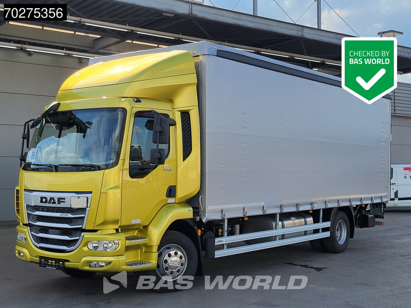 DAF XB 260 4X2 Junge Automatic Ladebordwand ACC Euro 6 - משאית וילונות צד: תמונה 1 DAF XB 260 4X2 Junge Automatic Ladebordwand ACC Euro 6 - משאית וילונות צד: תמונה 1
