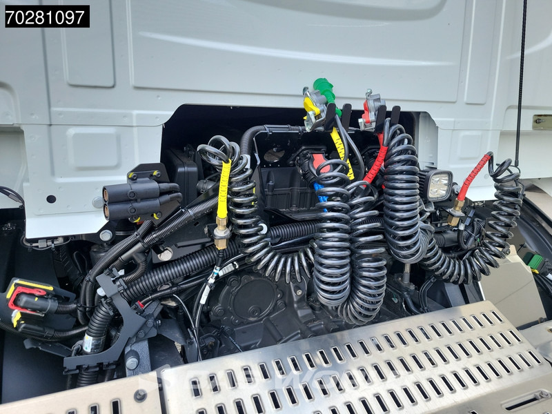 DAF XD 450 4X2 Day Cab ACC LED - יחידת טרקטור: תמונה 2 DAF XD 450 4X2 Day Cab ACC LED - יחידת טרקטור: תמונה 2