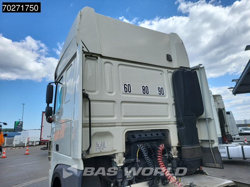 DAF XF 530 4X2 BROKEN ENGINE! Retarder Standklima ACC Euro 6 - יחידת טרקטור: תמונה 5 DAF XF 530 4X2 BROKEN ENGINE! Retarder Standklima ACC Euro 6 - יחידת טרקטור: תמונה 5