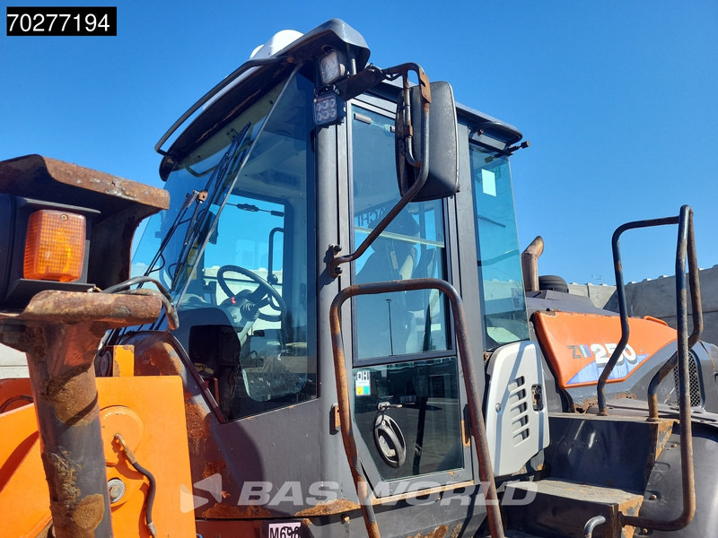 מעמיס גלגלים Hitachi ZW250 -6: תמונה 14