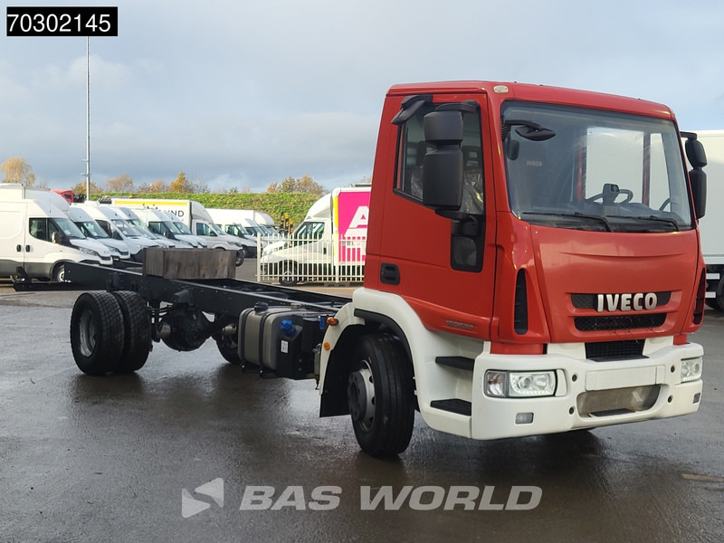 Iveco Eurocargo 160E320 4X2 NEW! 16T chassis 2016 production Euro 6 - משאית עם שלדת תא: תמונה 3 Iveco Eurocargo 160E320 4X2 NEW! 16T chassis 2016 production Euro 6 - משאית עם שלדת תא: תמונה 3