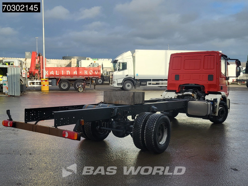 Iveco Eurocargo 160E320 4X2 NEW! 16T chassis 2016 production Euro 6 - משאית עם שלדת תא: תמונה 5 Iveco Eurocargo 160E320 4X2 NEW! 16T chassis 2016 production Euro 6 - משאית עם שלדת תא: תמונה 5
