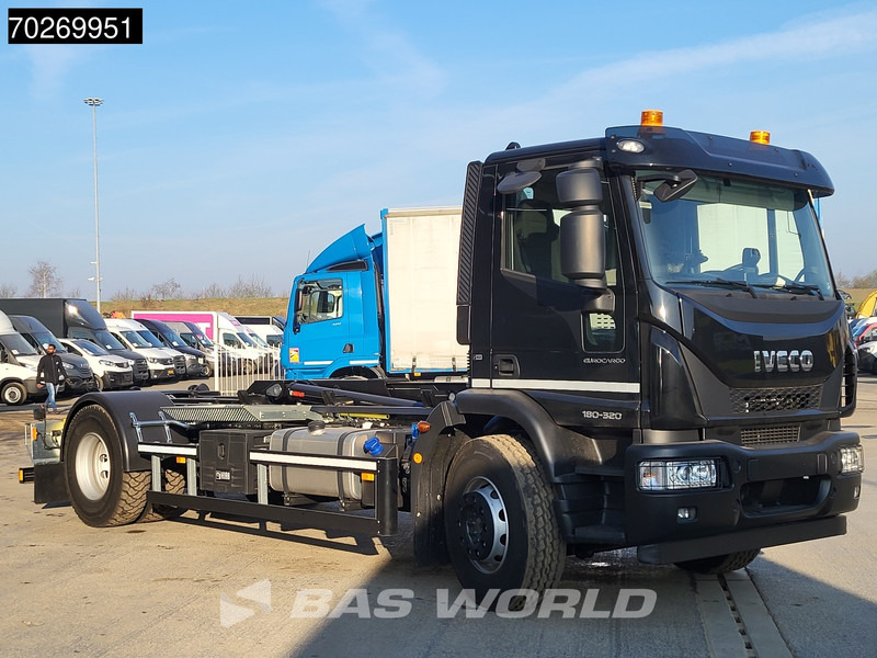 Iveco Eurocargo 180E320 4X2 NEW! 14tons Hiab Multilift ULT14S51 ACC Euro 6 - משאית הרמת וו: תמונה 5 Iveco Eurocargo 180E320 4X2 NEW! 14tons Hiab Multilift ULT14S51 ACC Euro 6 - משאית הרמת וו: תמונה 5