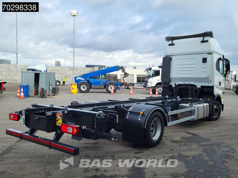 Iveco S-Way 460 4X2 NEW !! BDF Automatic Full air ACC Led Euro 6 - מוביל מכולות/ משאית החלפת גוף: תמונה 5 Iveco S-Way 460 4X2 NEW !! BDF Automatic Full air ACC Led Euro 6 - מוביל מכולות/ משאית החלפת גוף: תמונה 5