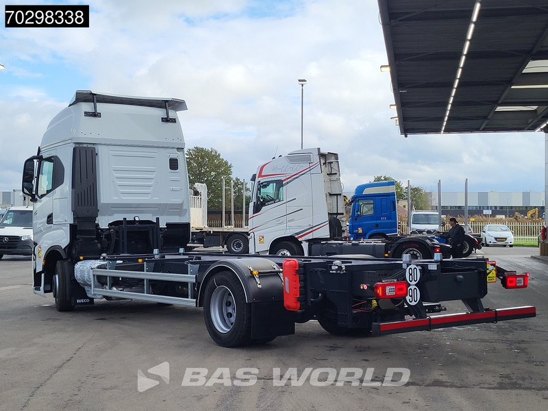 Iveco S-Way 460 4X2 NEW !! BDF Automatic Full air ACC Led Euro 6 - מוביל מכולות/ משאית החלפת גוף: תמונה 2 Iveco S-Way 460 4X2 NEW !! BDF Automatic Full air ACC Led Euro 6 - מוביל מכולות/ משאית החלפת גוף: תמונה 2