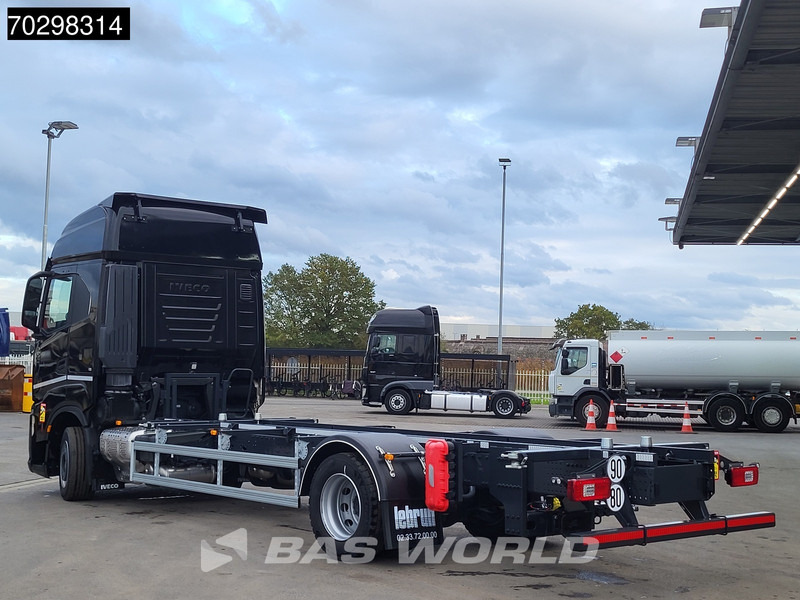 Iveco S-Way 460 4X2 NEW!! BDF Automatic Full air ACC Led Euro 6 - מוביל מכולות/ משאית החלפת גוף: תמונה 2 Iveco S-Way 460 4X2 NEW!! BDF Automatic Full air ACC Led Euro 6 - מוביל מכולות/ משאית החלפת גוף: תמונה 2