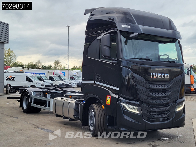 Iveco S-Way 460 4X2 NEW!! BDF Automatic Full air ACC Led Euro 6 - מוביל מכולות/ משאית החלפת גוף: תמונה 3 Iveco S-Way 460 4X2 NEW!! BDF Automatic Full air ACC Led Euro 6 - מוביל מכולות/ משאית החלפת גוף: תמונה 3