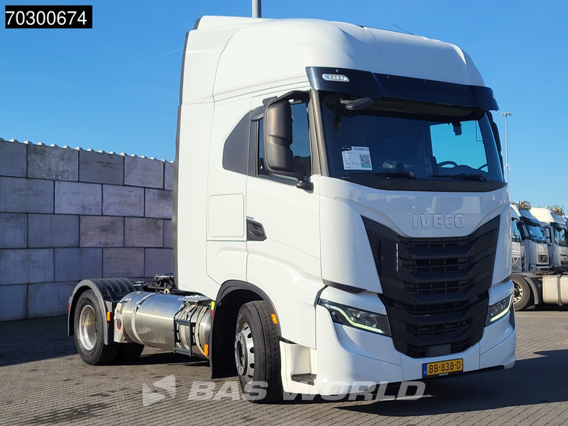 Iveco S-Way 460 NP 4X2 LNG! NL-Truck Retarder 2xTanks ACC LED Euro 6 - יחידת טרקטור: תמונה 5 Iveco S-Way 460 NP 4X2 LNG! NL-Truck Retarder 2xTanks ACC LED Euro 6 - יחידת טרקטור: תמונה 5