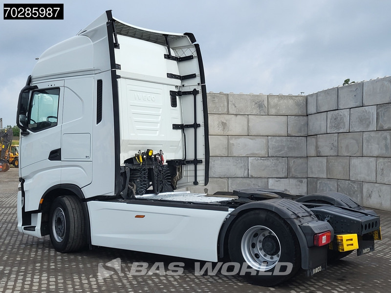 Iveco S-Way 490 4X2 Retarder Standklima 2xTanks Navi - יחידת טרקטור: תמונה 2 Iveco S-Way 490 4X2 Retarder Standklima 2xTanks Navi - יחידת טרקטור: תמונה 2